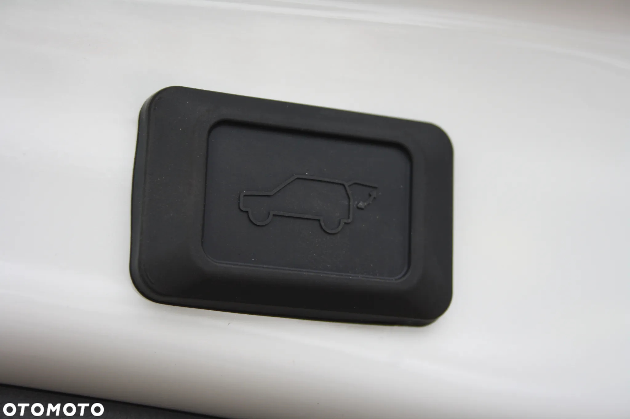 Suzuki Across 2.5 Plug-in Hybrid Elegance 4WD CVT - 31