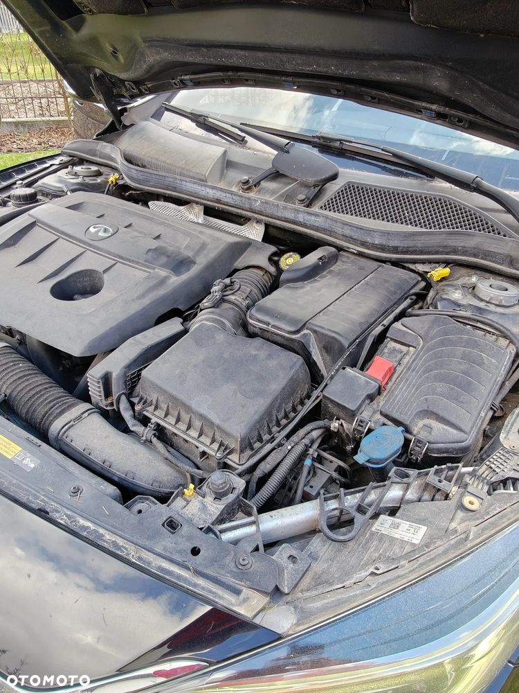 Infiniti Q30 1.5d Premium - 31