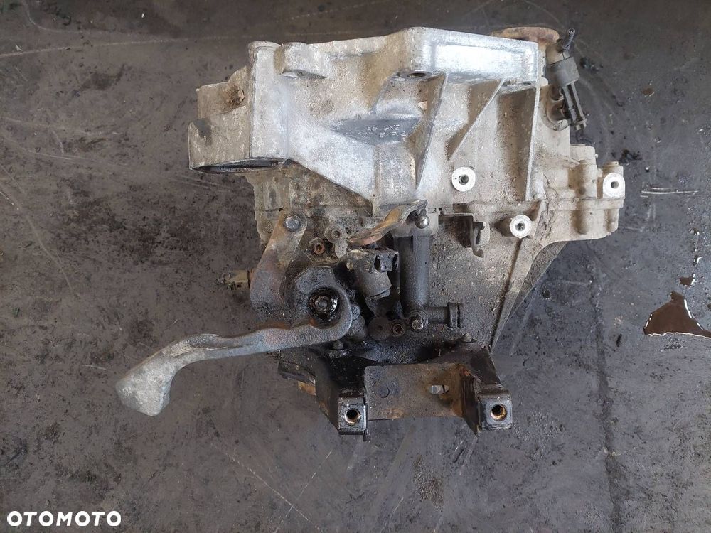 SKRZYNIA BIEGÓW SEAT IBIZA III 1.4 16V MANUAL 5 BIEGÓW GKT - 6