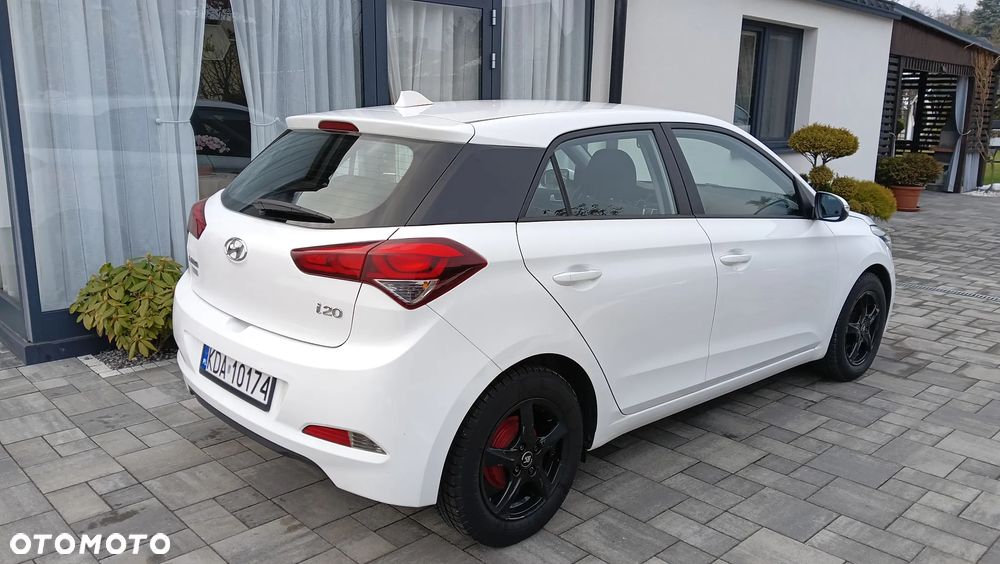 Hyundai i20 1.2 Pure - 8