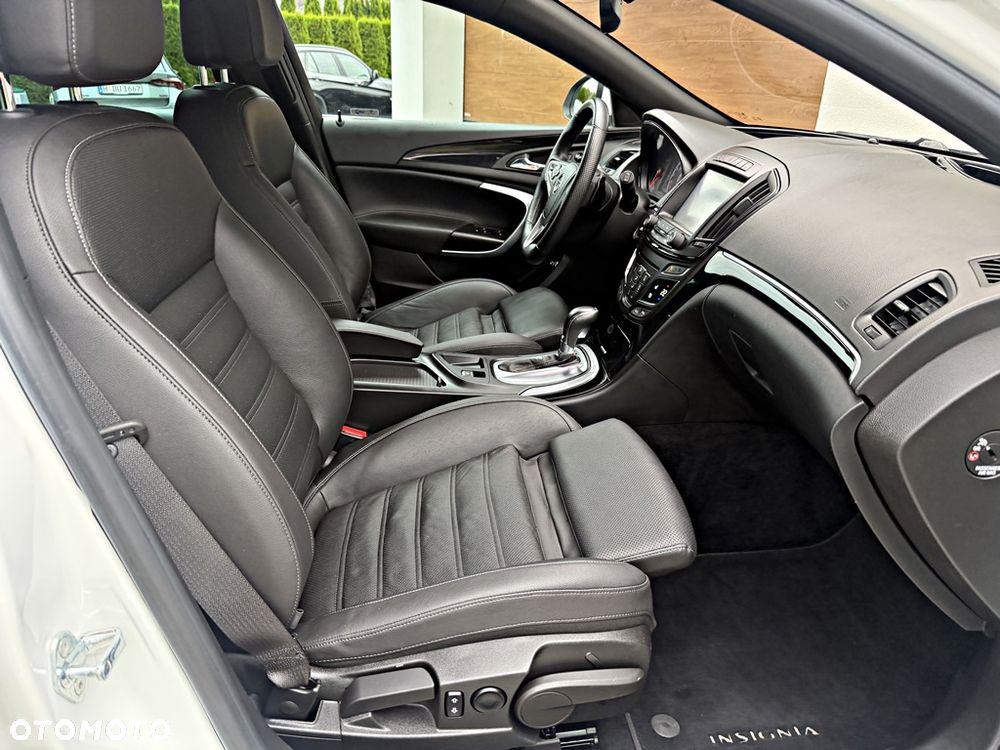 Opel Insignia 2.0 CDTI automatik Sport - 24