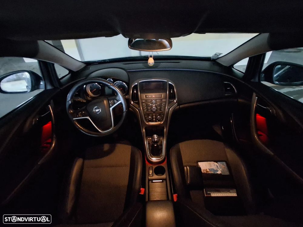 Opel Astra Sports Tourer 1.7 CDTi Cosmo - 9