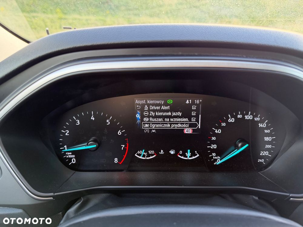 Ford Focus 1.0 EcoBoost STart-Stopp-System TITANIUM - 28