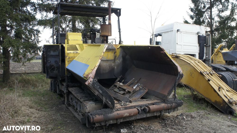 ABG Titan 423 Repartizor asfalt - 5