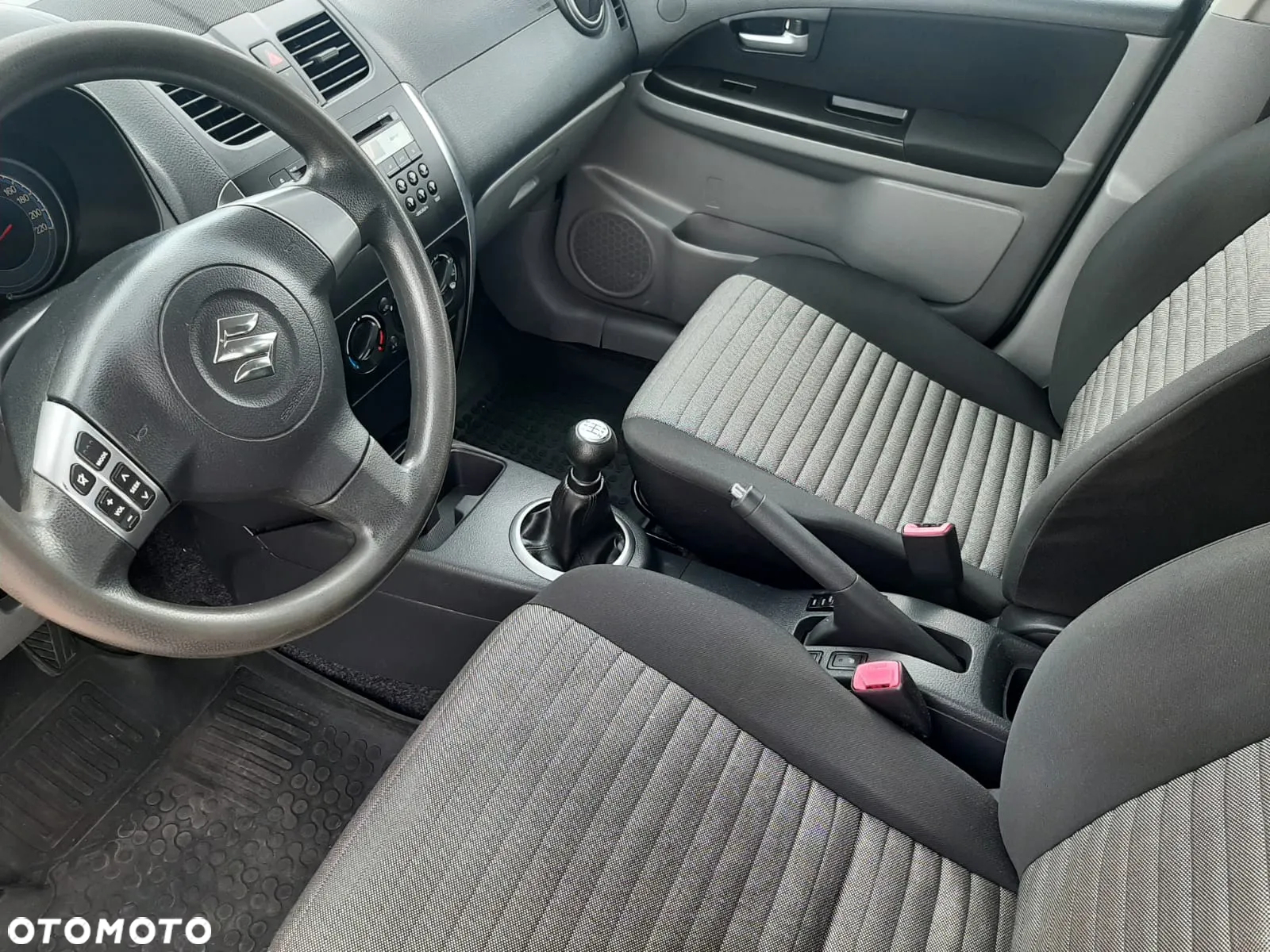 Suzuki SX4 1.6 Comfort Plus 4WD - 17