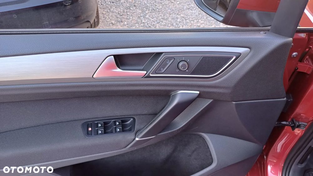 Volkswagen Golf Sportsvan VII SV 1.6 TDI BMT Trendline - 9