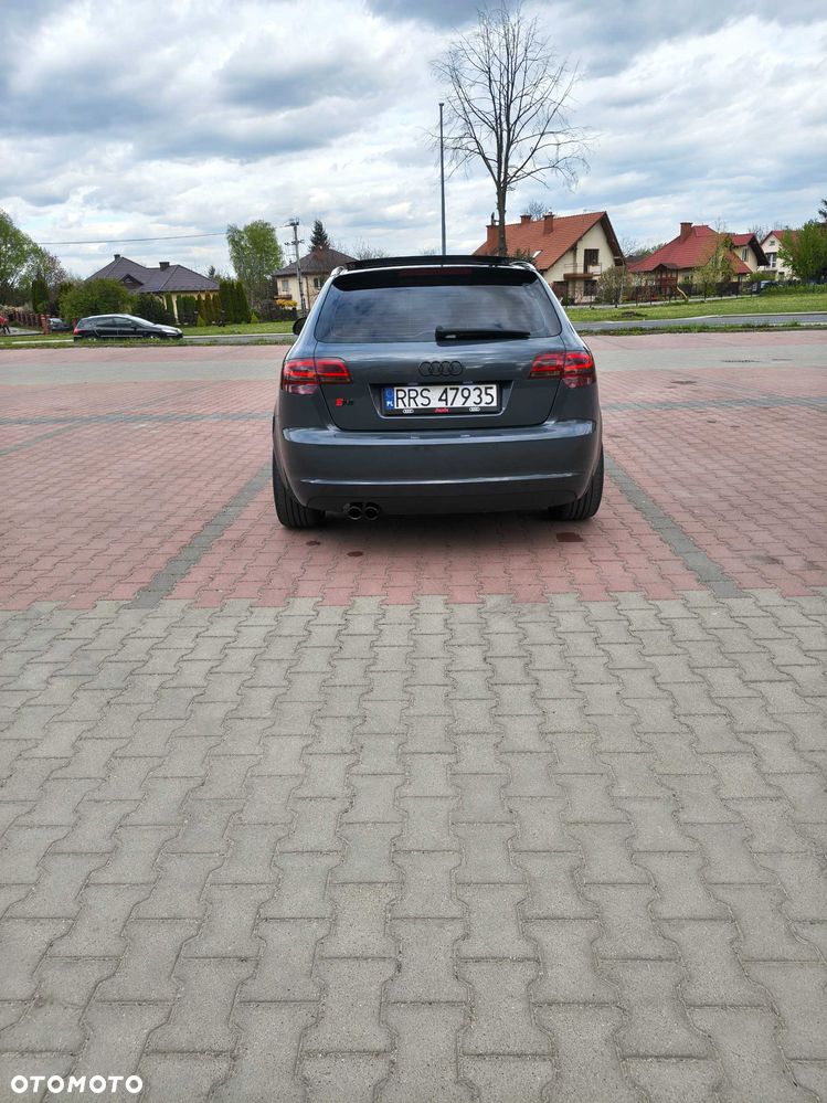 Audi A3 2009 photo 2