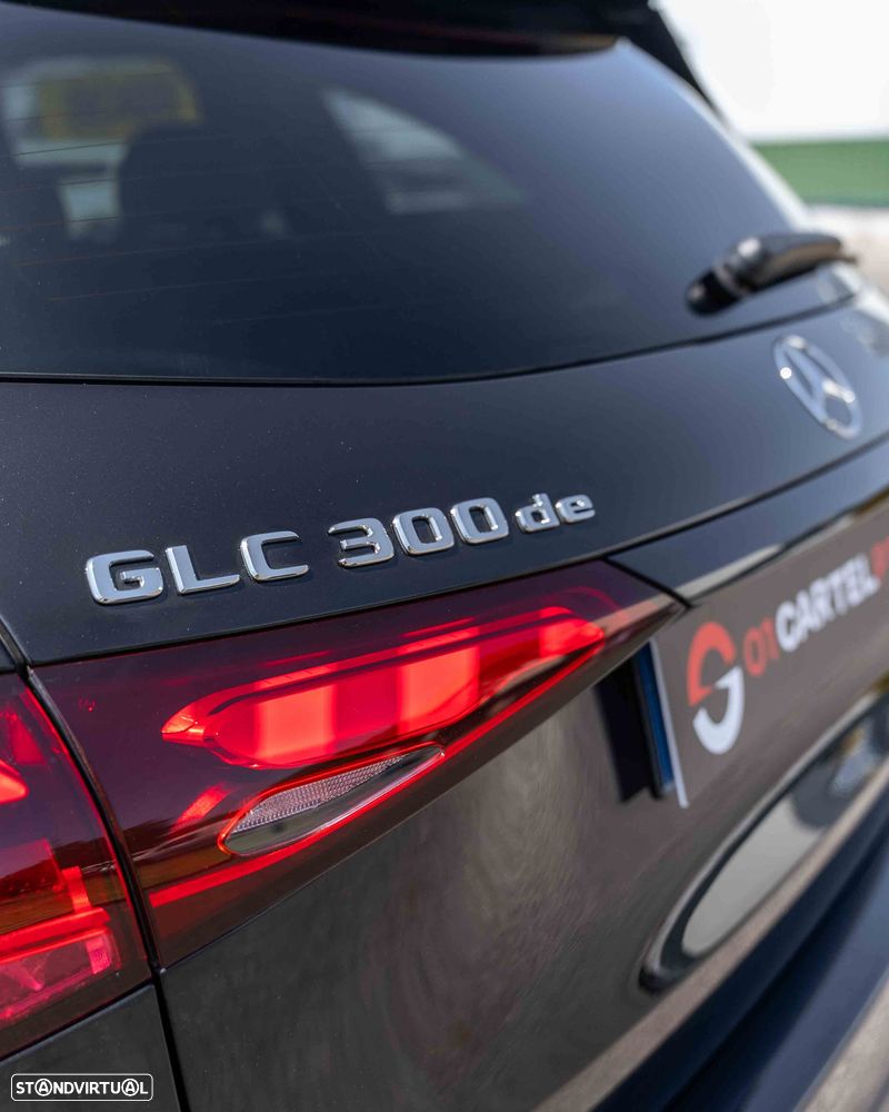 Mercedes-Benz GLC 300 de 4Matic 9G-TRONIC - 12