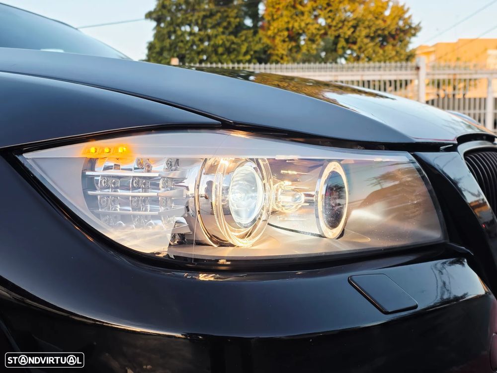 BMW 320 d Touring Navigation - 2