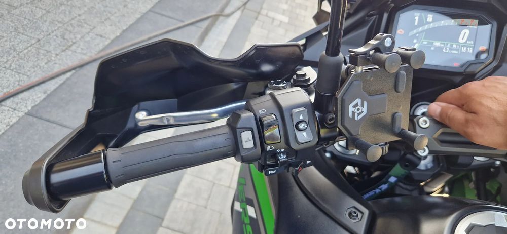 Kawasaki Versys 650 - 23
