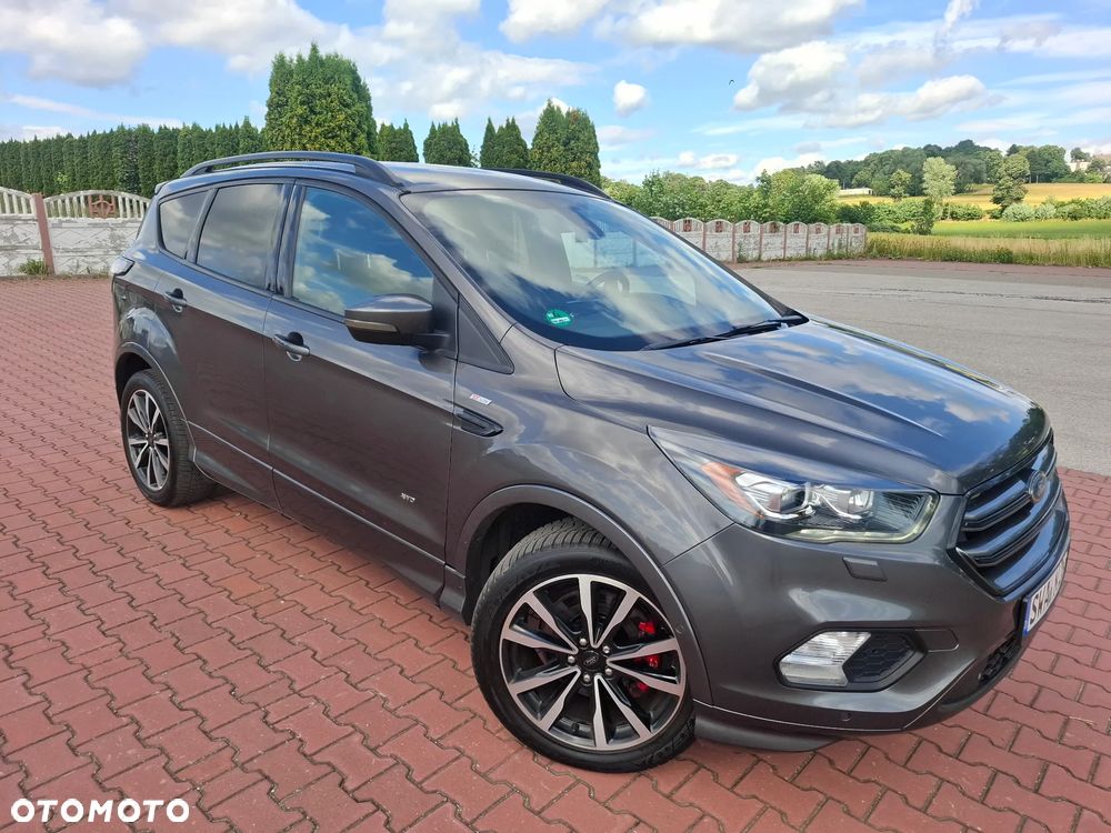 Ford Kuga 2.0 TDCi 4x4 ST-Line - 12