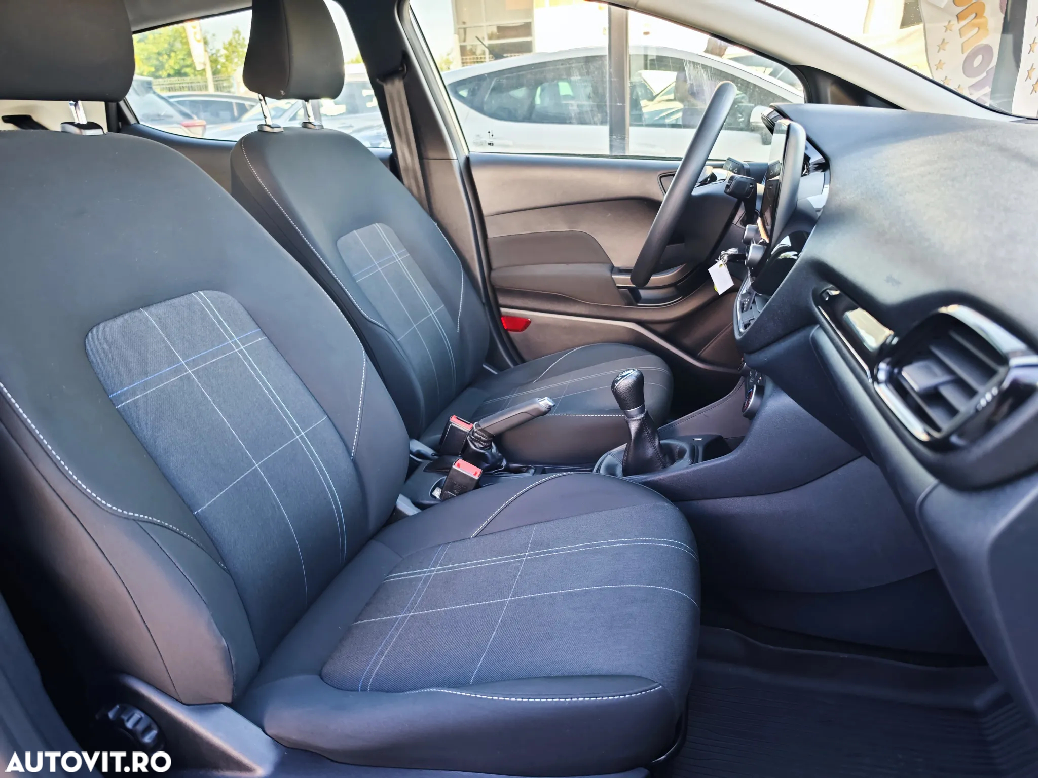 Ford Fiesta 1.1 Trend - 17