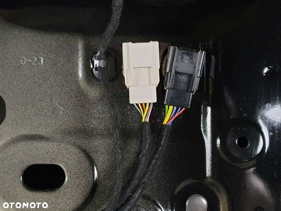 PEUGEOT 3008 od 2017 r . Drzwi Lewy Przód Lakier 9V NOIR PERLA NERA - 9