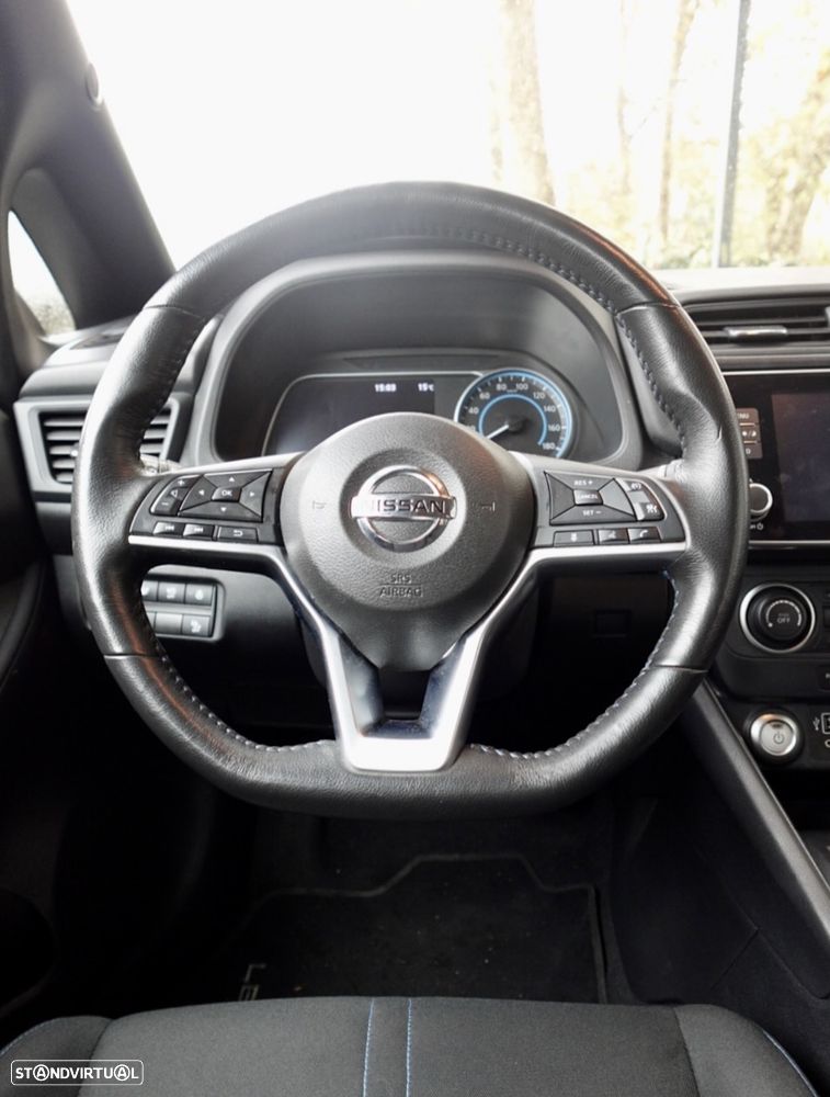Nissan Leaf - 8