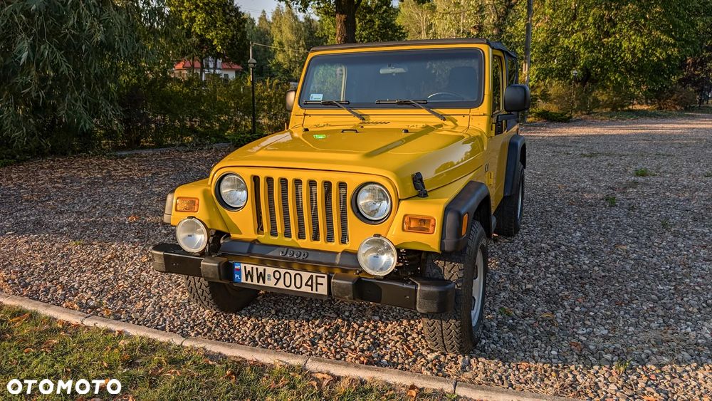 Jeep Wrangler - 4