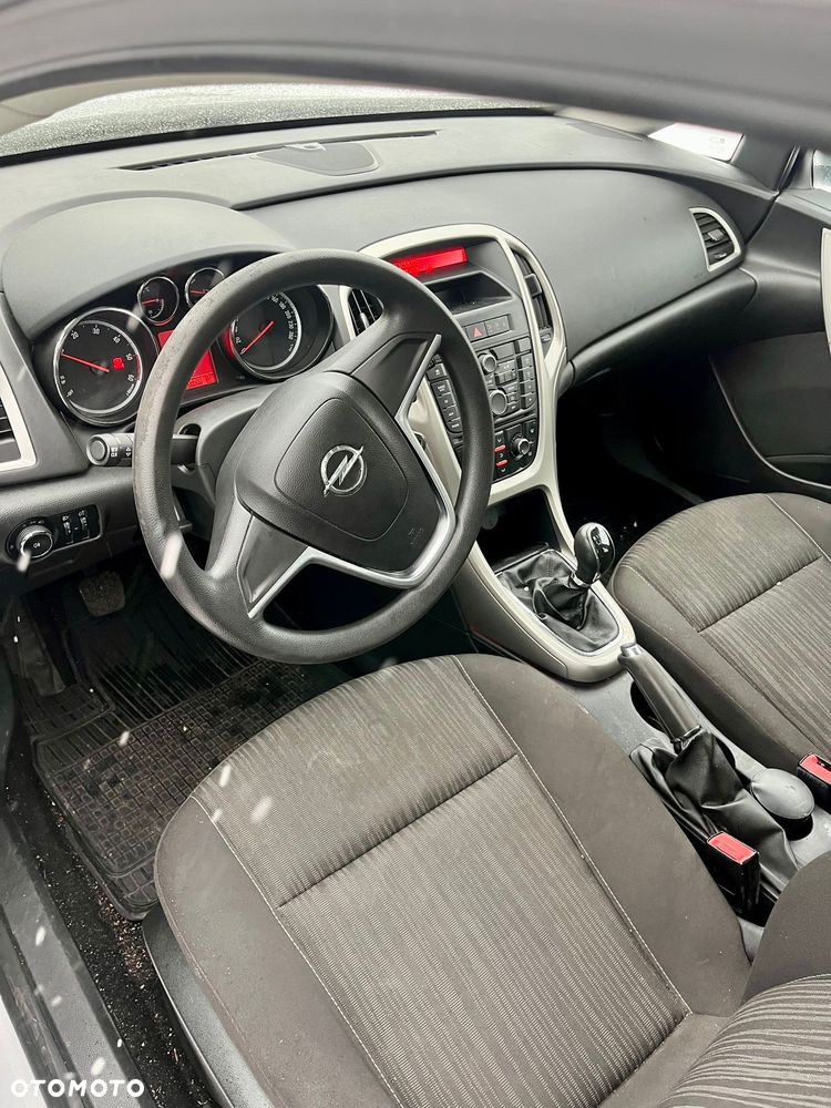 Opel Astra - 8
