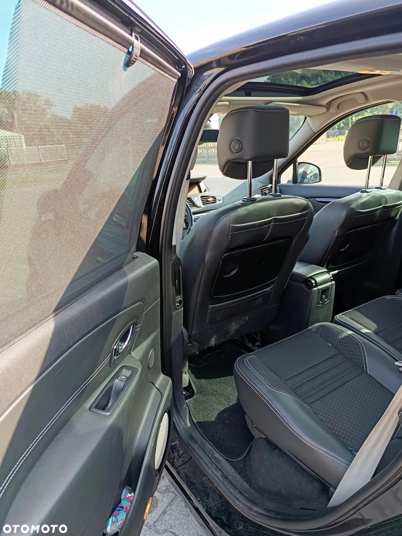 Renault Scenic 1.5 dCi Energy Bose EU6 - 11