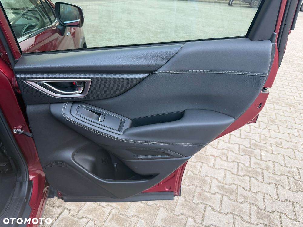 Subaru Forester 2.0 i Exclusive (EyeSight) Lineartronic - 17