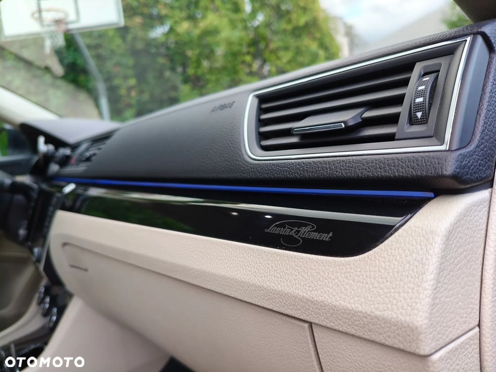 Skoda Superb 2.0 TDI L&K - 17