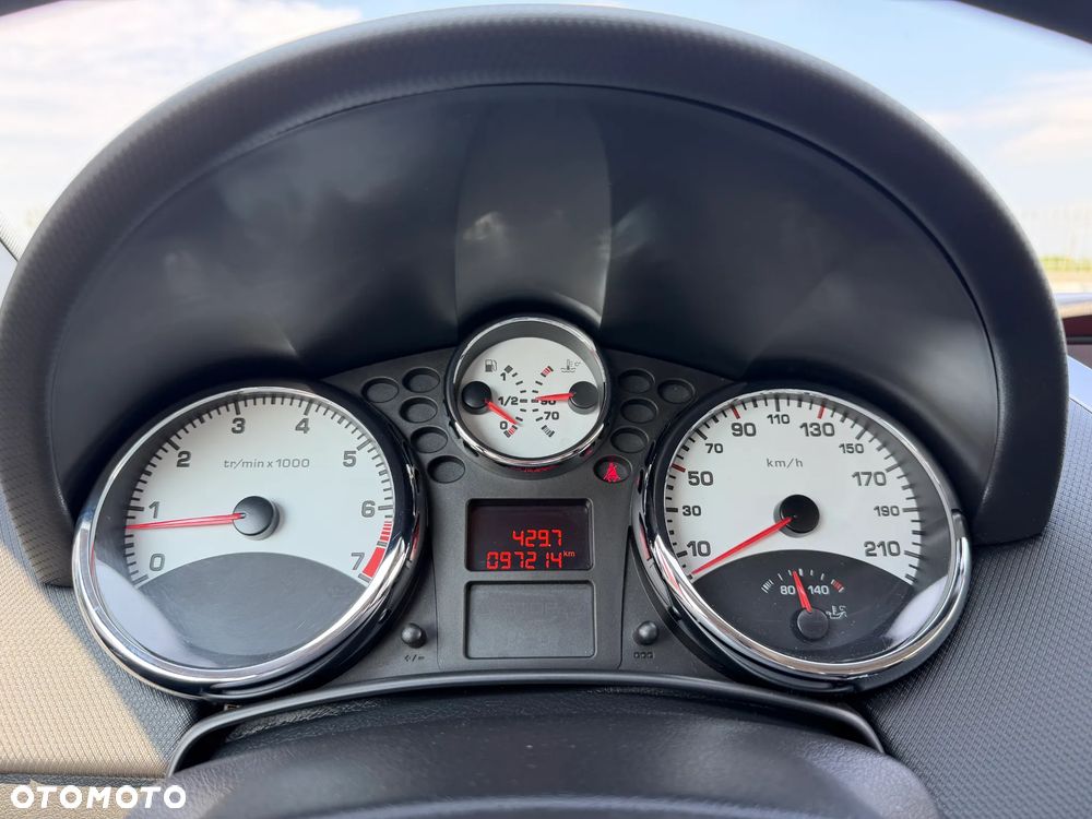 Peugeot 207 CC 120 VTi Sport - 24