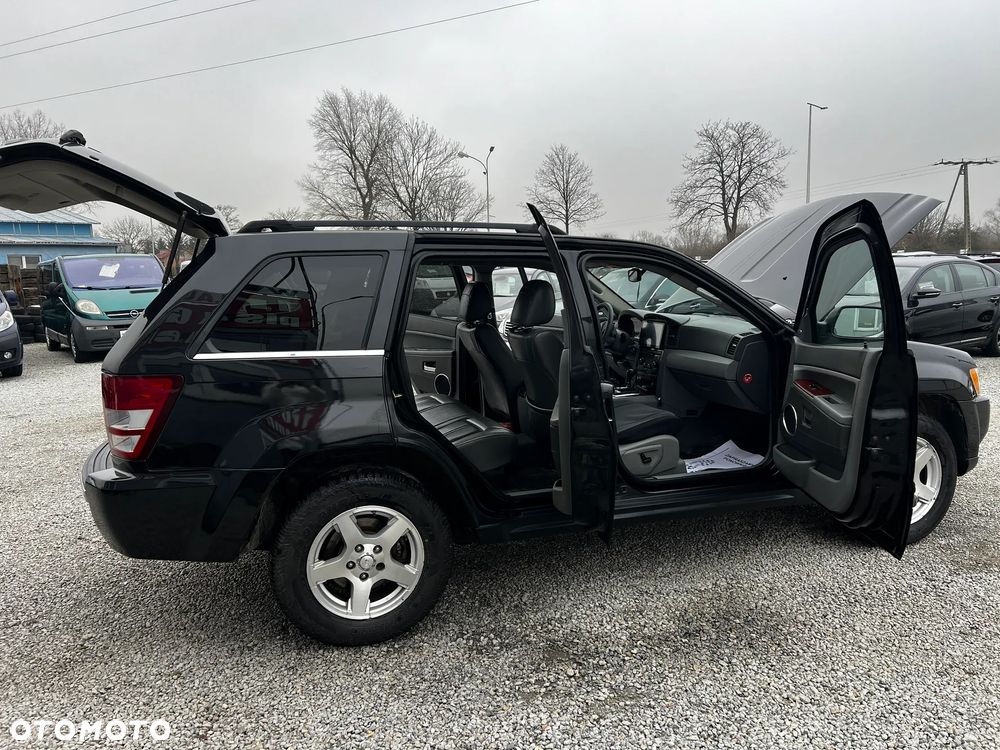 Jeep Grand Cherokee 3.0 CRD Laredo - 17