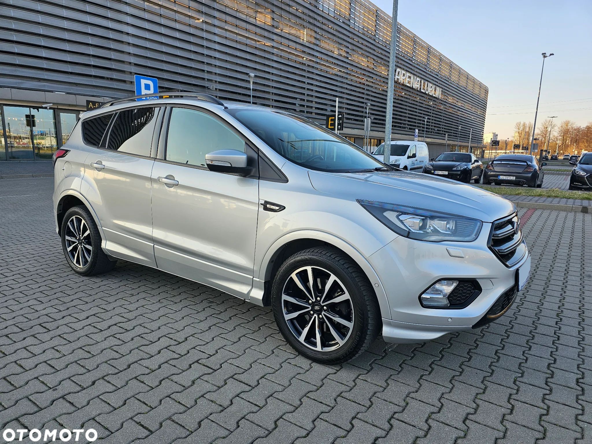 Ford Kuga 2.0 TDCi AWD ST-Line Black - 1