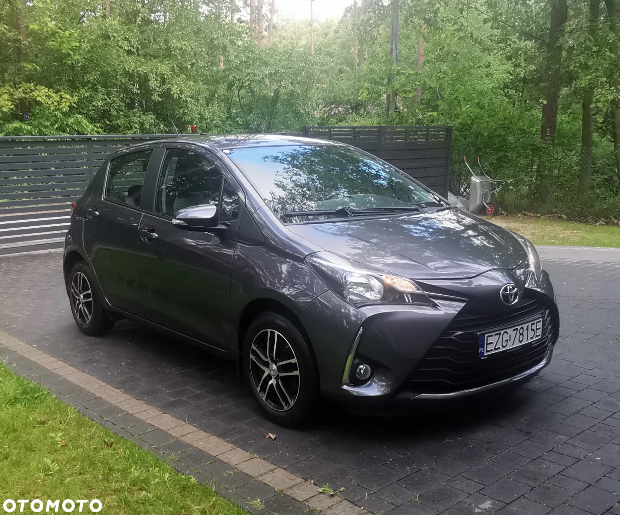 Toyota Yaris 1.0 Premium - 7