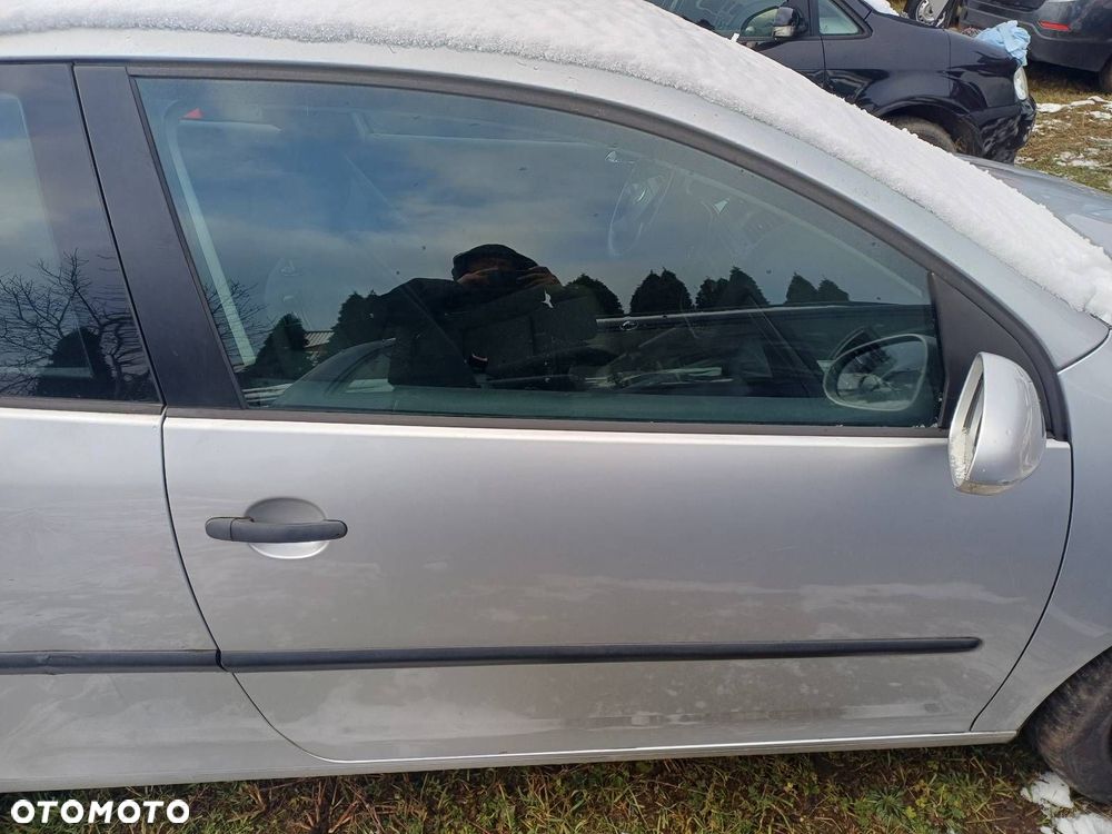 DRZWI KOMPLETNE PRAWY PRZÓD 3D VOLKSWAGEN GOLF V LA7Q - 1