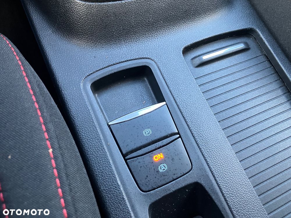 Ford Focus 1.0 EcoBoost ST-Line ASS PowerShift - 18