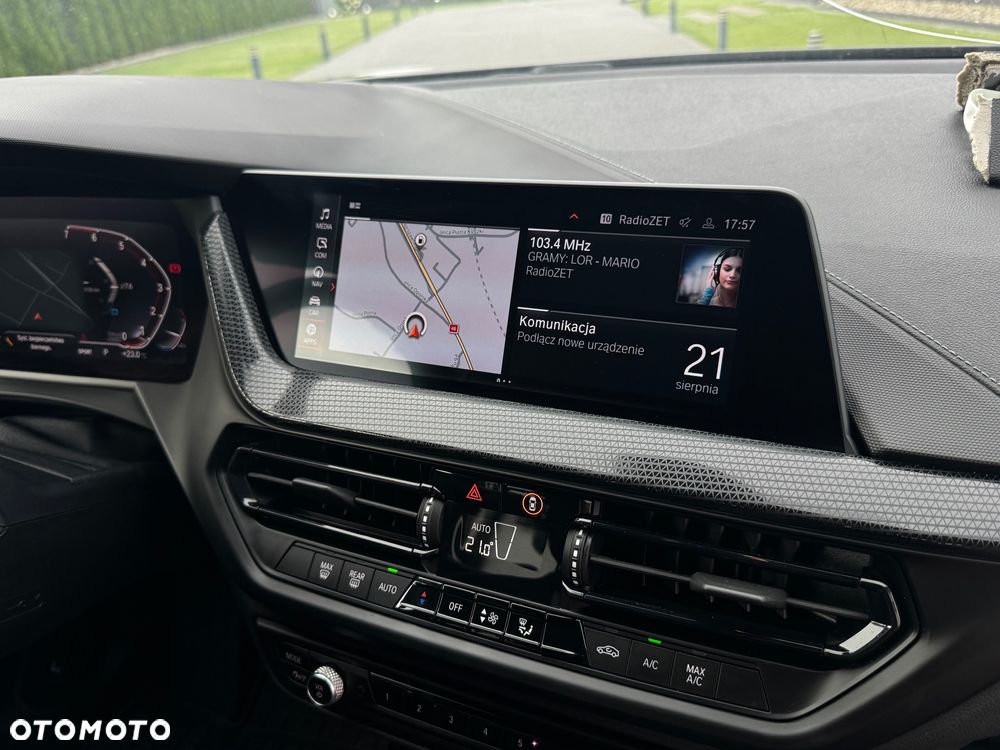 BMW Seria 1 118i Sport Line - 9