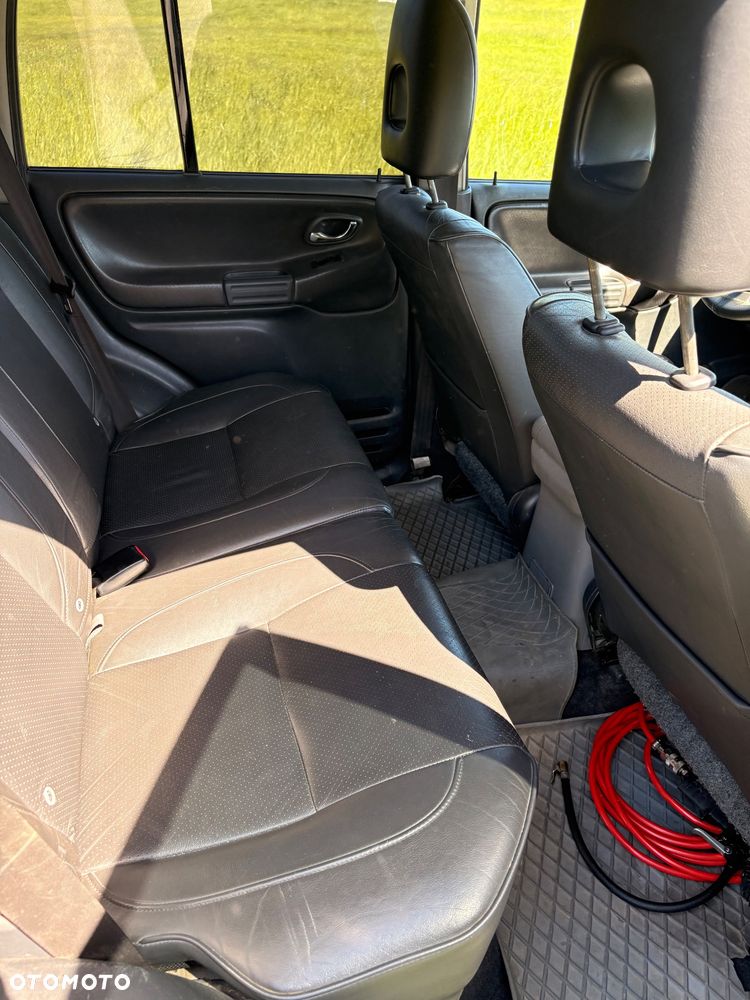 Suzuki Grand Vitara 2.0 TD Limited - 11