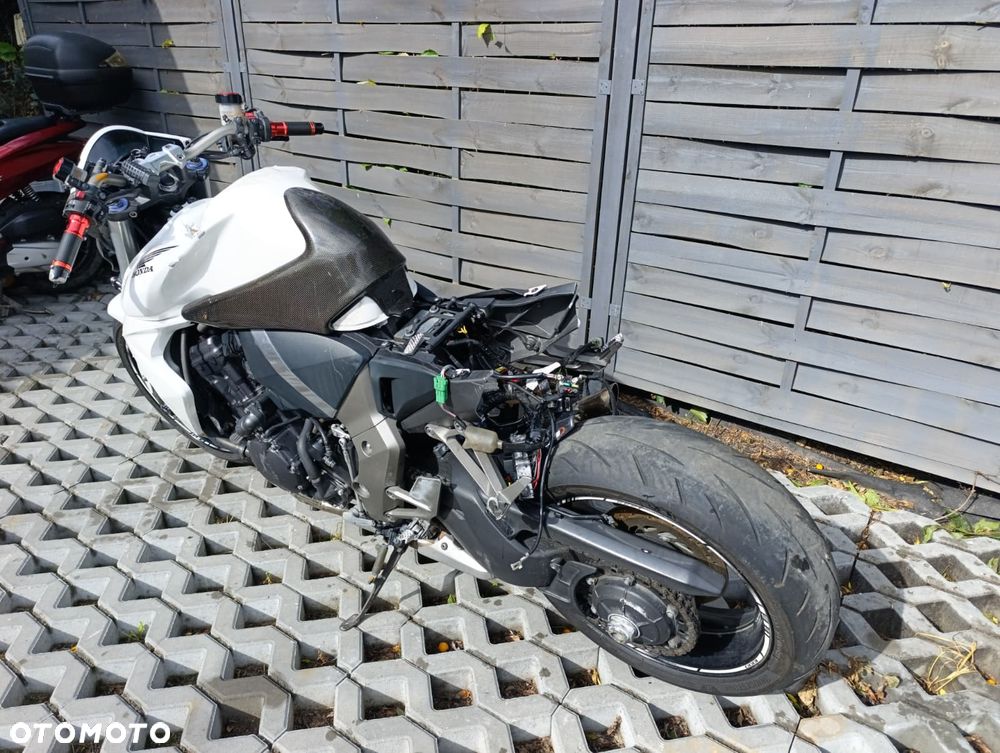 Honda CB - 4