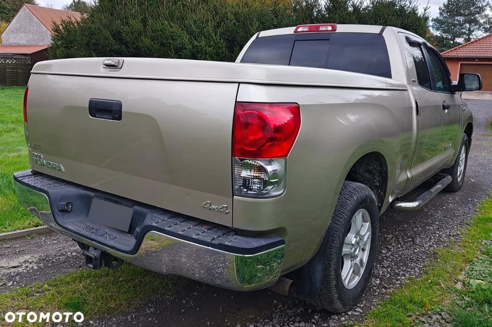 Toyota Tundra - 5