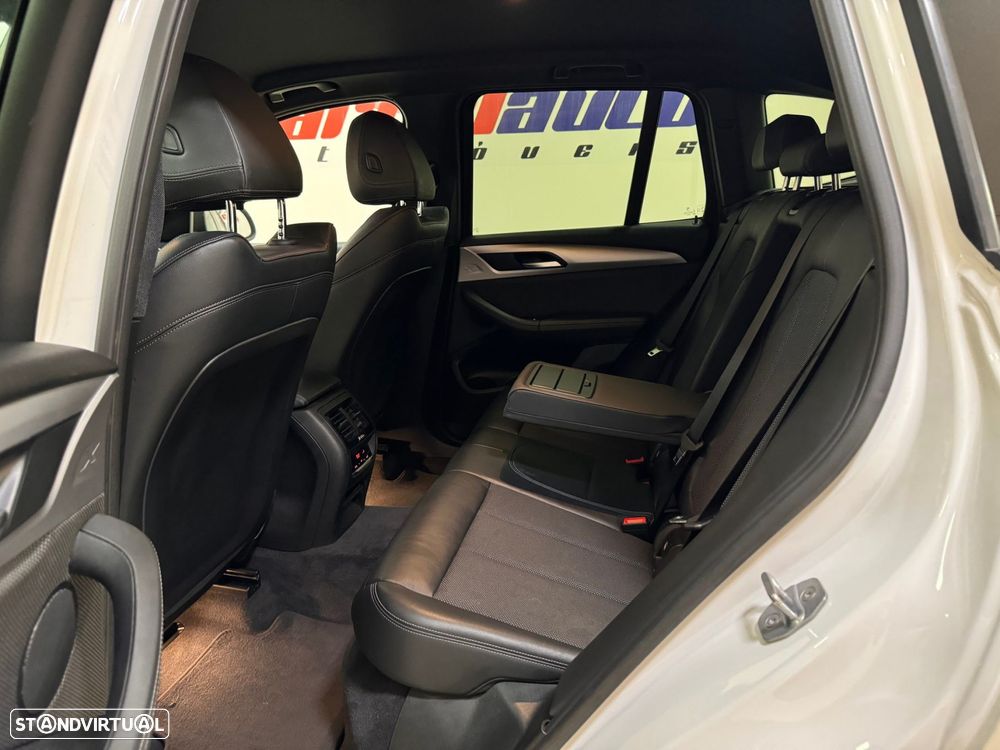 BMW X3 18 d sDrive xLine Auto - 31
