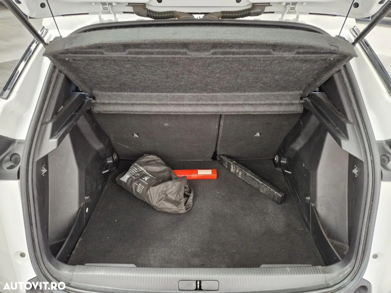 Peugeot 2008 1.5 BlueHDI STT Active - 11