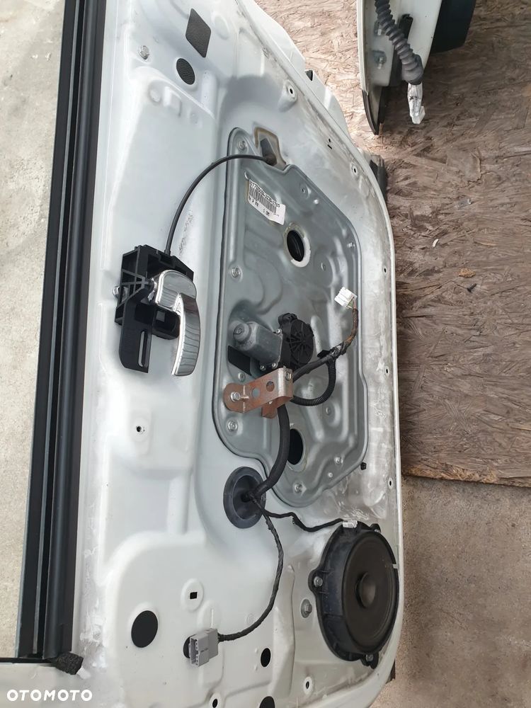 Drzwi Prawe Przód Tył Komplet Nissan Qashqai I J10 - 10