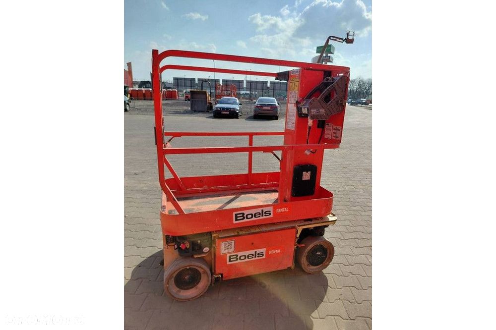 JLG 1230 ES - 12