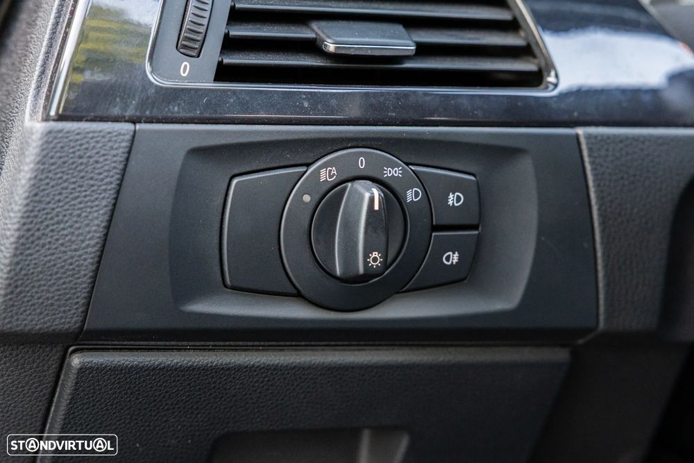 BMW 320 d Cabrio - 16