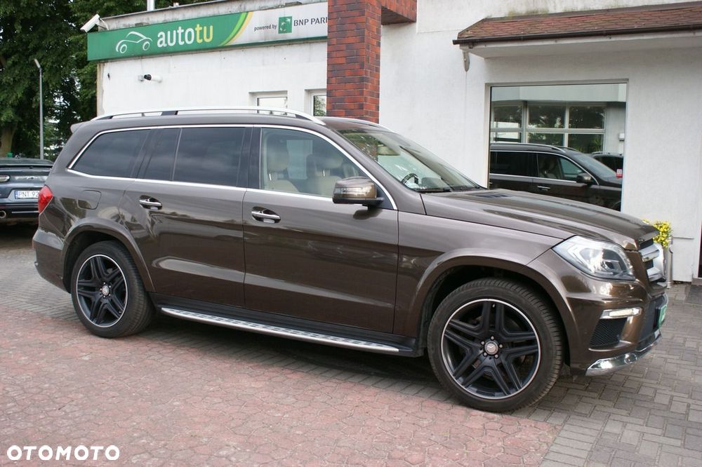 Mercedes-Benz GL - 17