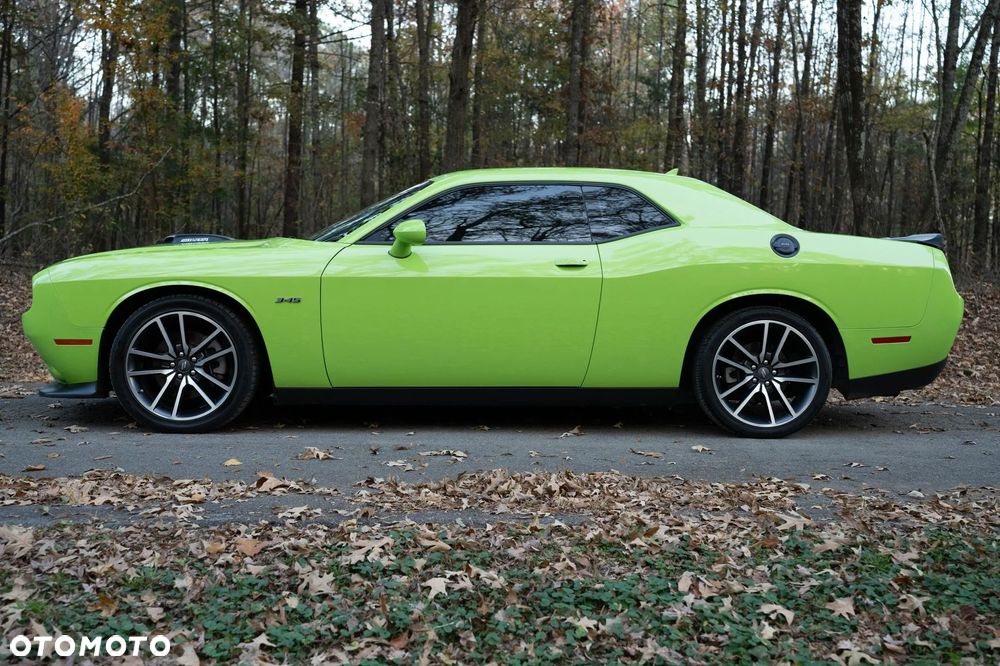 Dodge Challenger 5.7 R/T - 3
