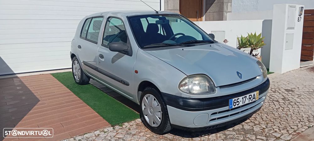 Renault Clio 1.2 RN - 3