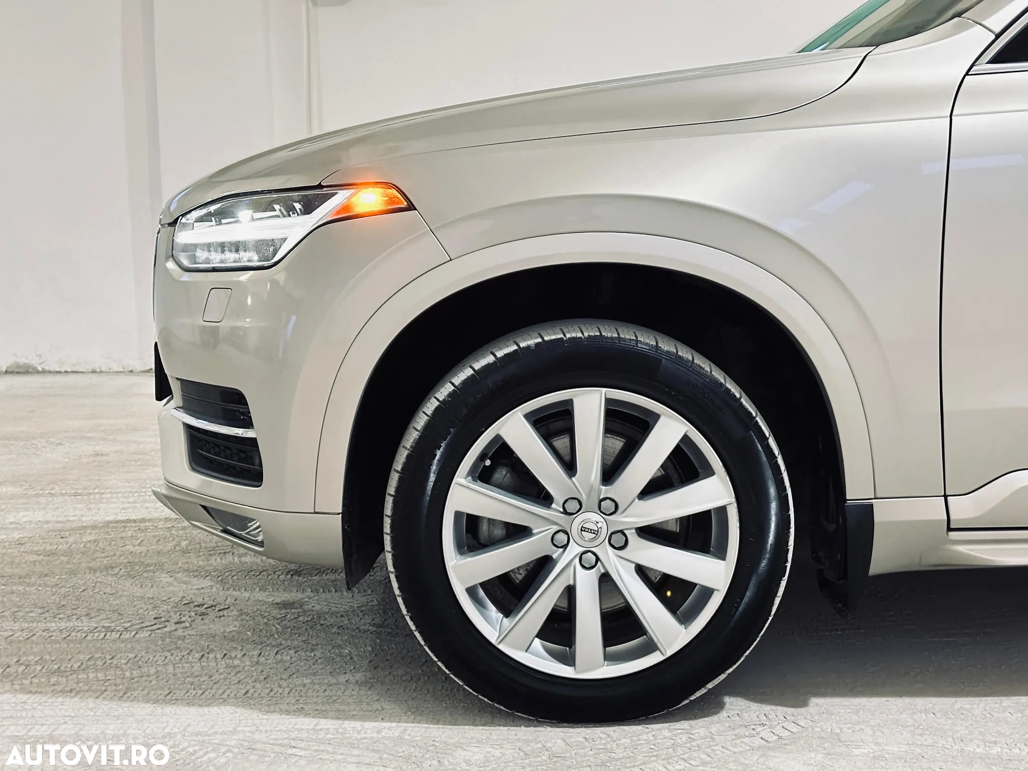 Volvo XC 90 T6 AWD Geartronic Inscription - 13