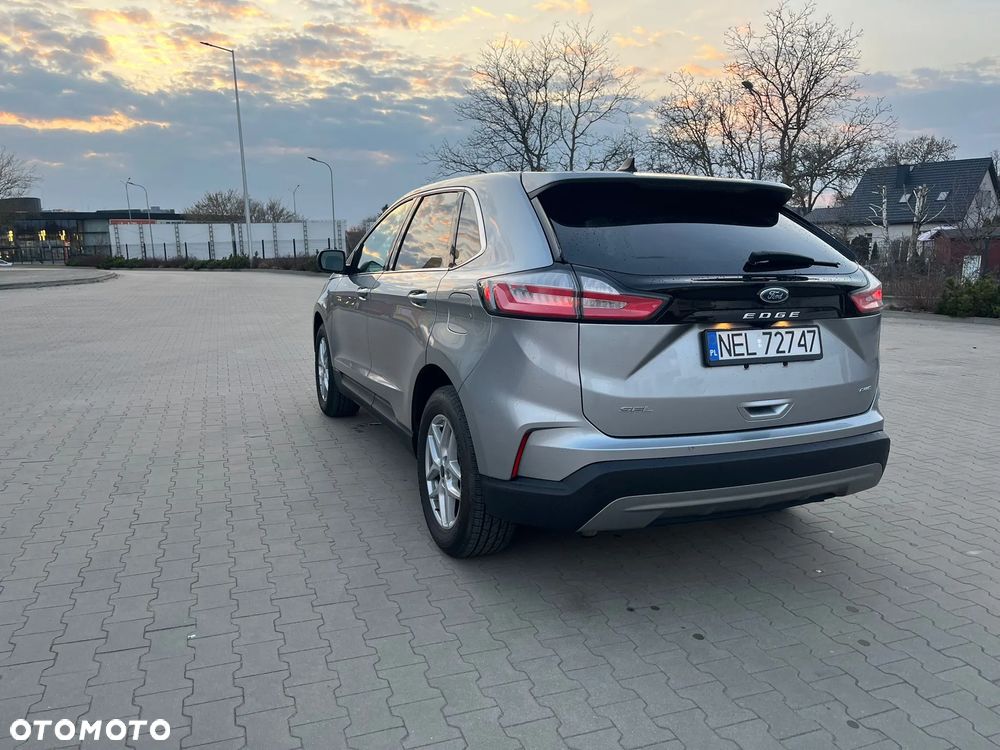 Ford Edge - 13
