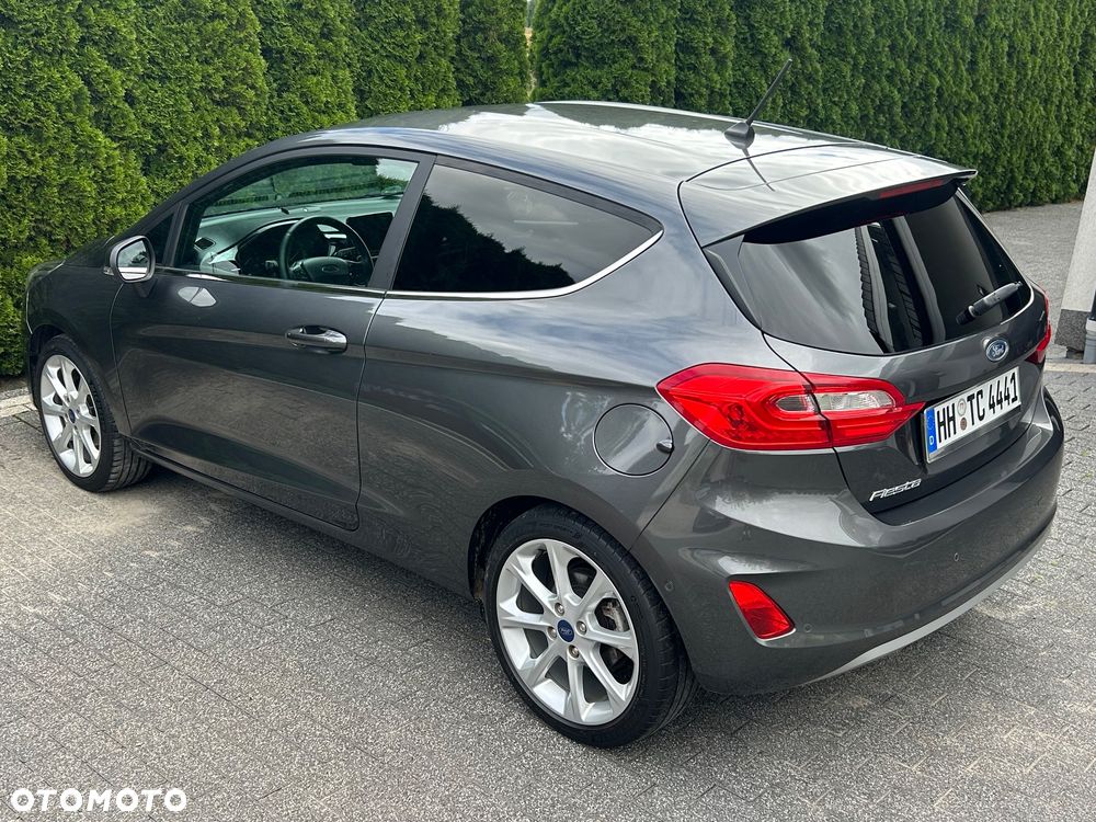 Ford Fiesta - 15