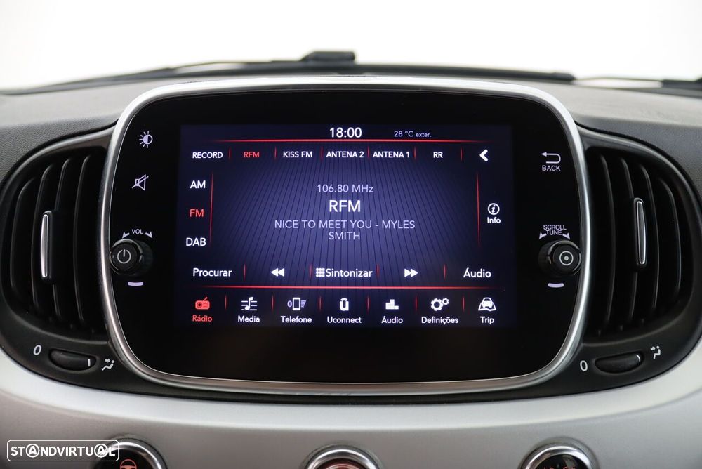 Fiat 500C 1.0 Hybrid Connect - 23