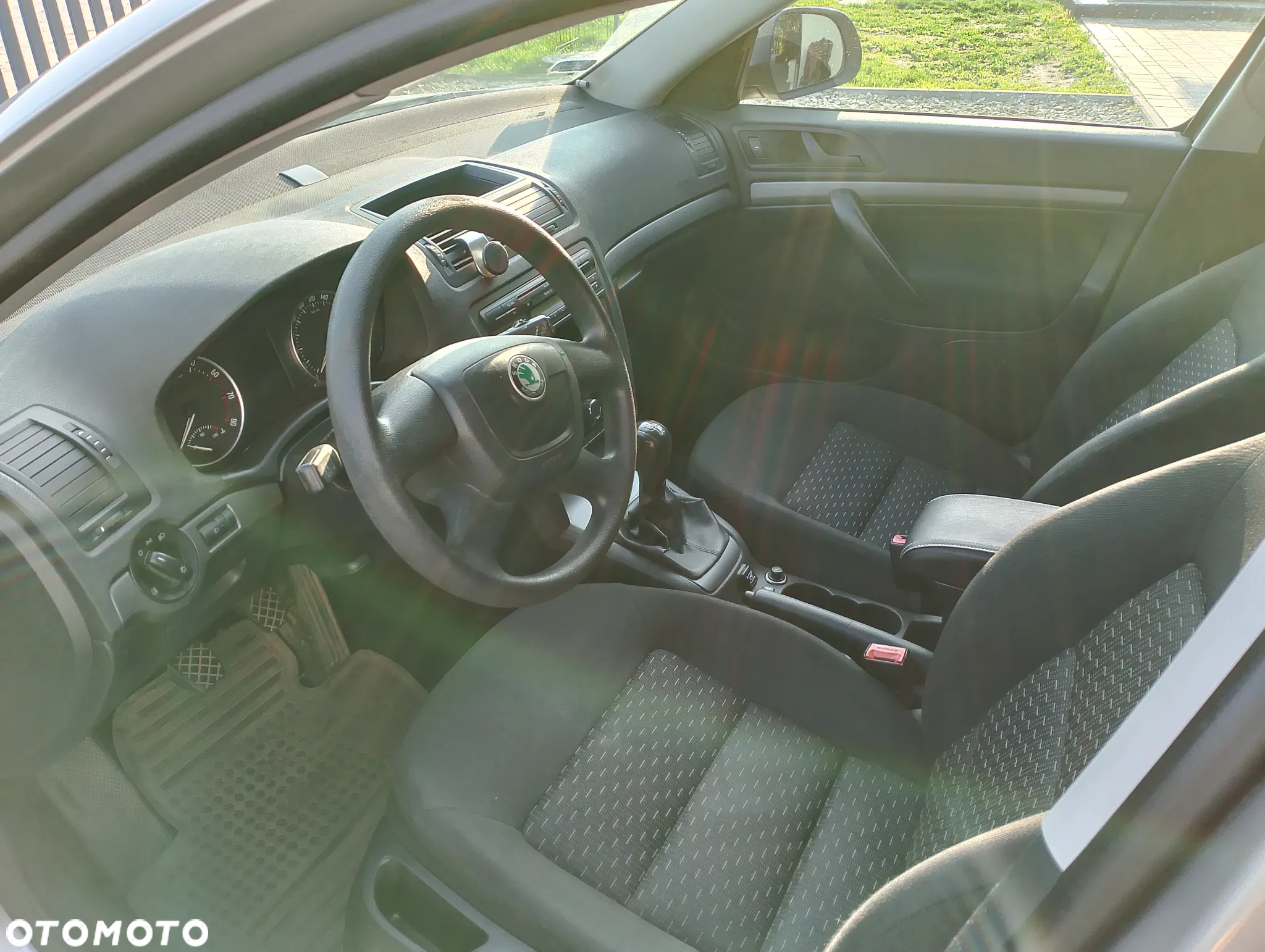 Skoda Octavia 1.6 Mint - 5