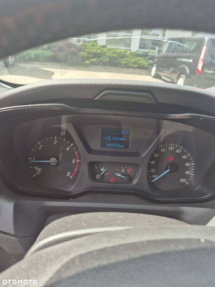 Ford Transit - 5