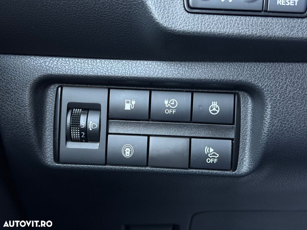 Nissan LEAF 40 kWh N-Connecta - 30