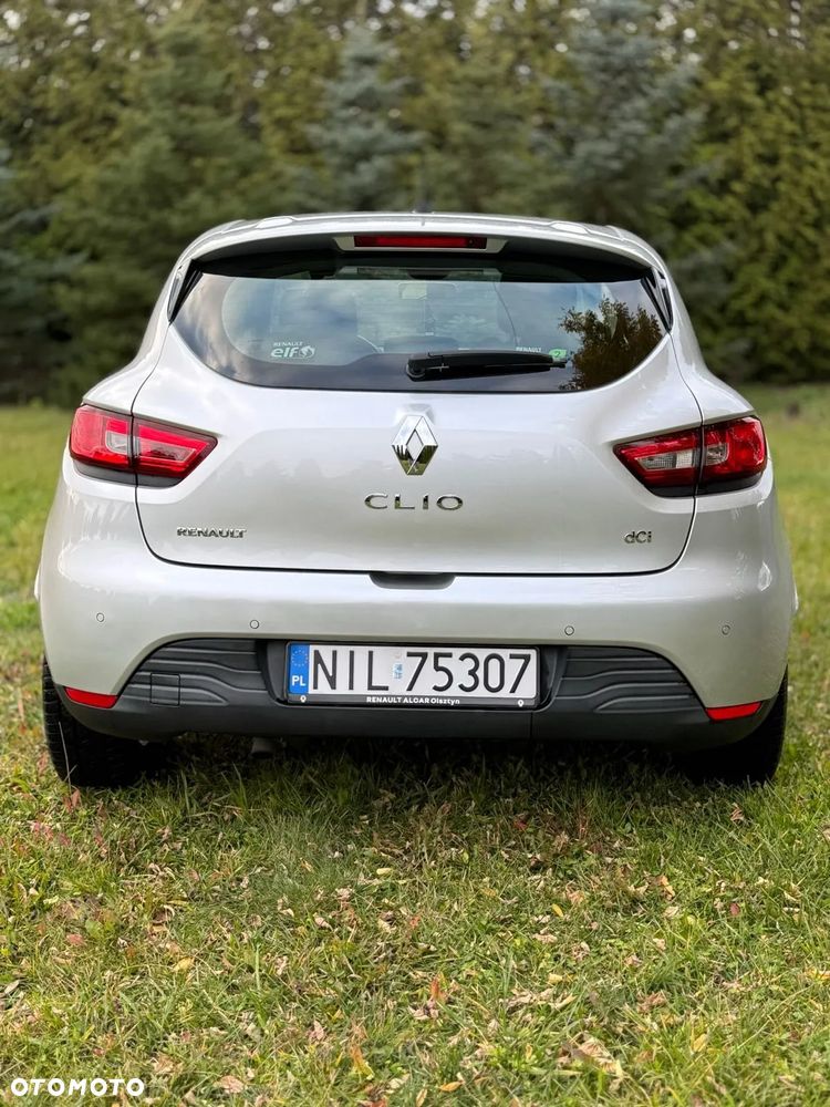 Renault Clio - 6