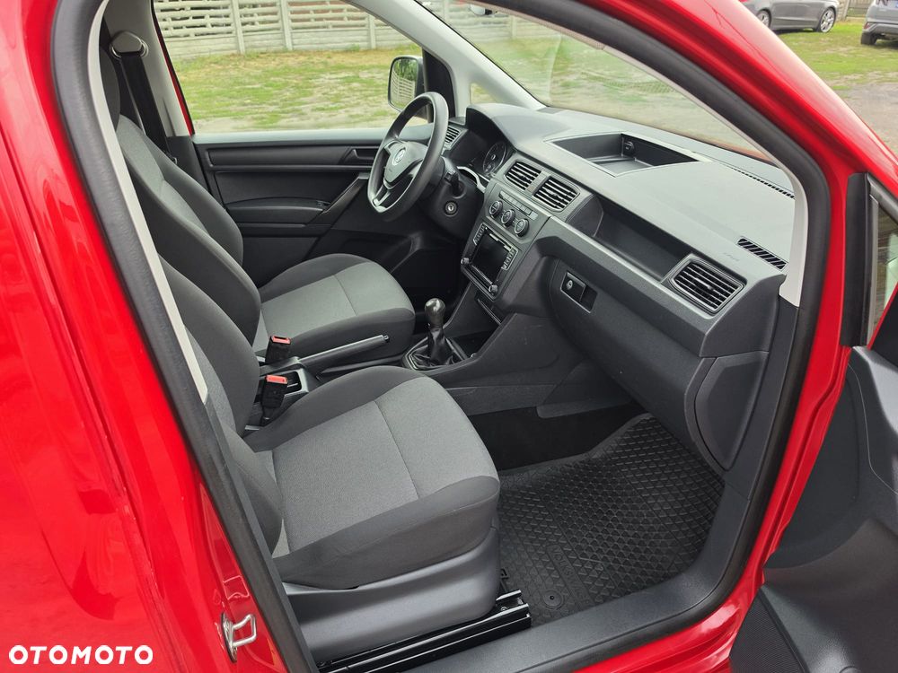 Volkswagen Caddy - 9